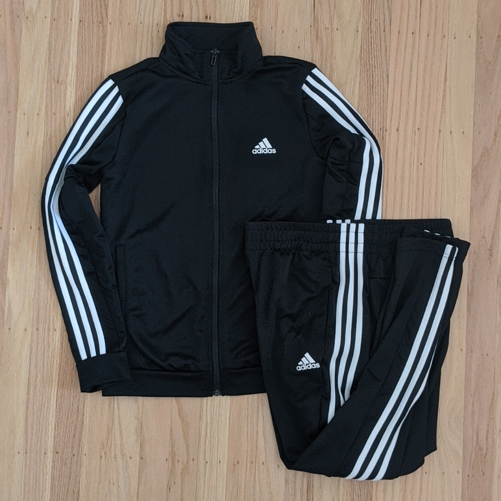 Adidas tracksuit
